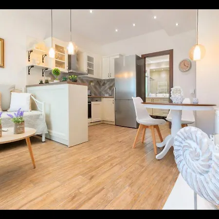 Noras Collection Σκάλα Σωτήρος