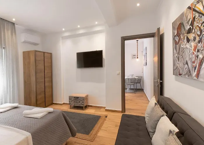 Noras Collection Skala Sotiros